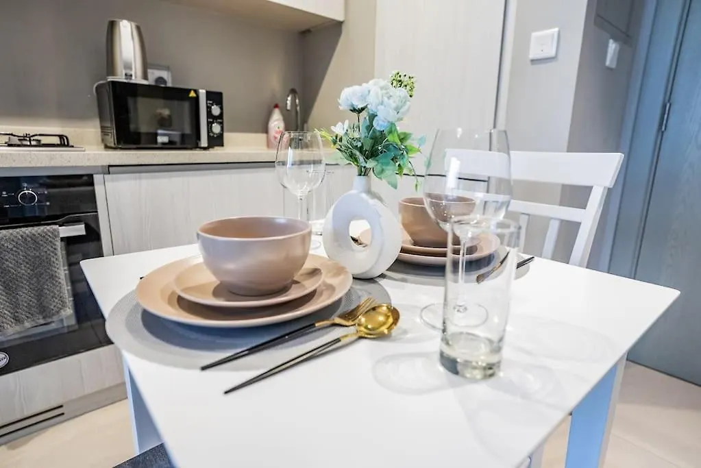 Luxury 1Br Apartment Close To Burj Khalifa Dubaj