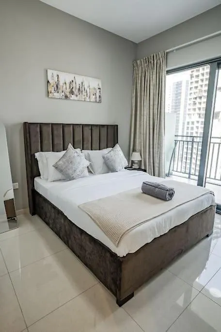 Luxury 1Br Apartment Close To Burj Khalifa Dubaj Zjednoczone Emiraty Arabskie