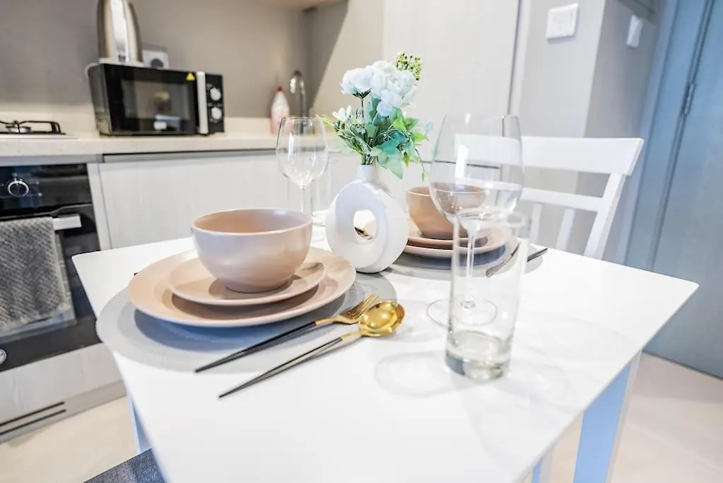 Luxury 1Br Apartment Close To Burj Khalifa Dubaj